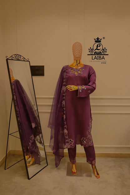 Am 7028 Laiba Viscose Pakistani Readymade Suits Wholesale Price