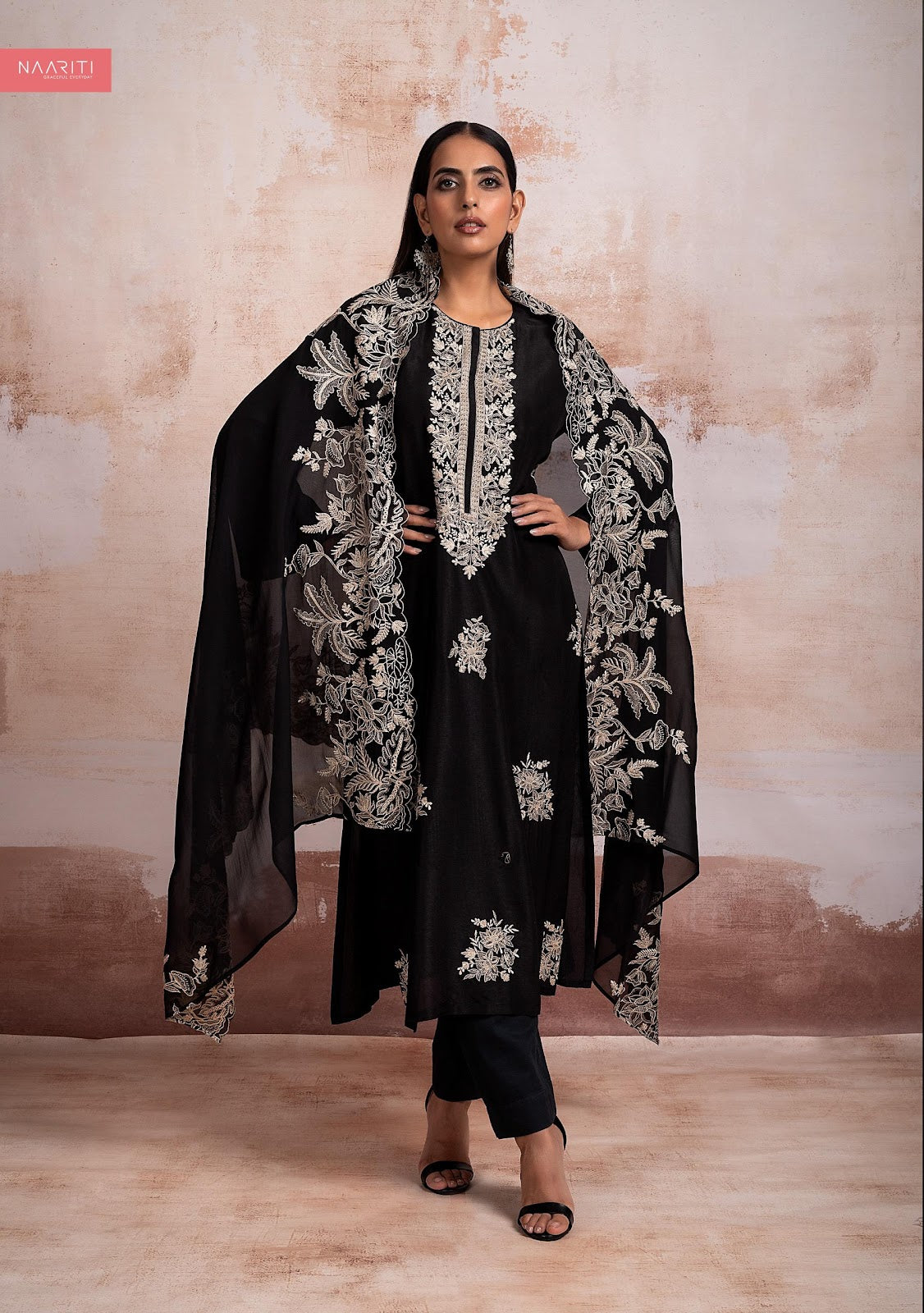 Amaal Naariti Linen Pant Style Suits Supplier Gujarat