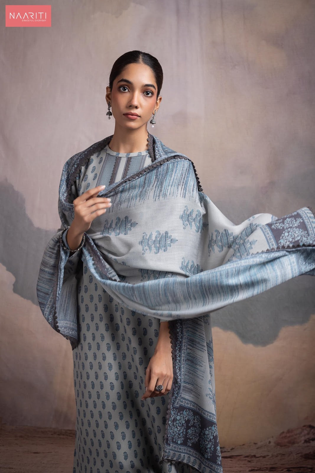 Anniq Naariti Pashmina Suits Wholesaler Ahmedabad