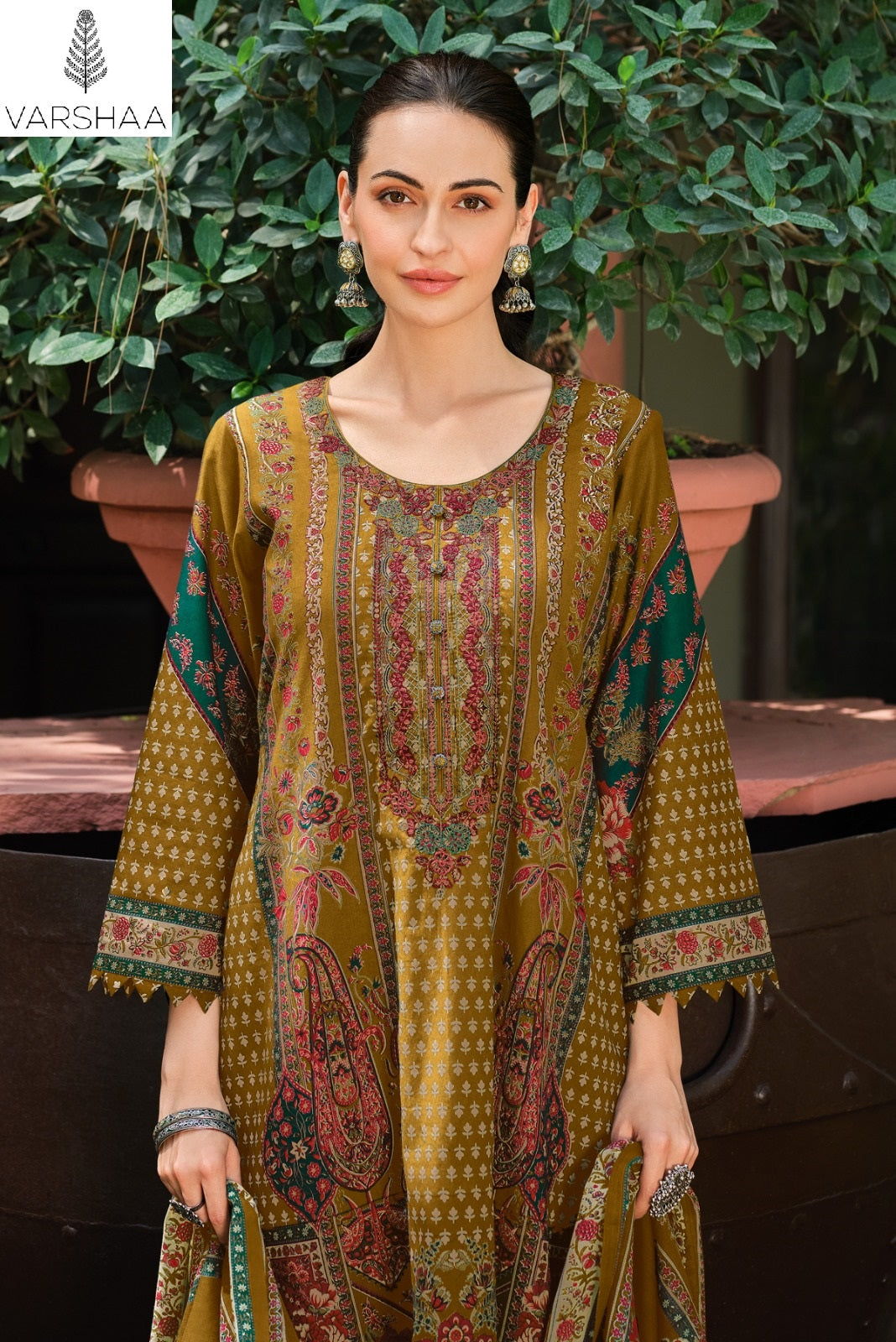 Aricia Varshaa Muslin Pakistani Salwar Suits Supplier Ahmedabad