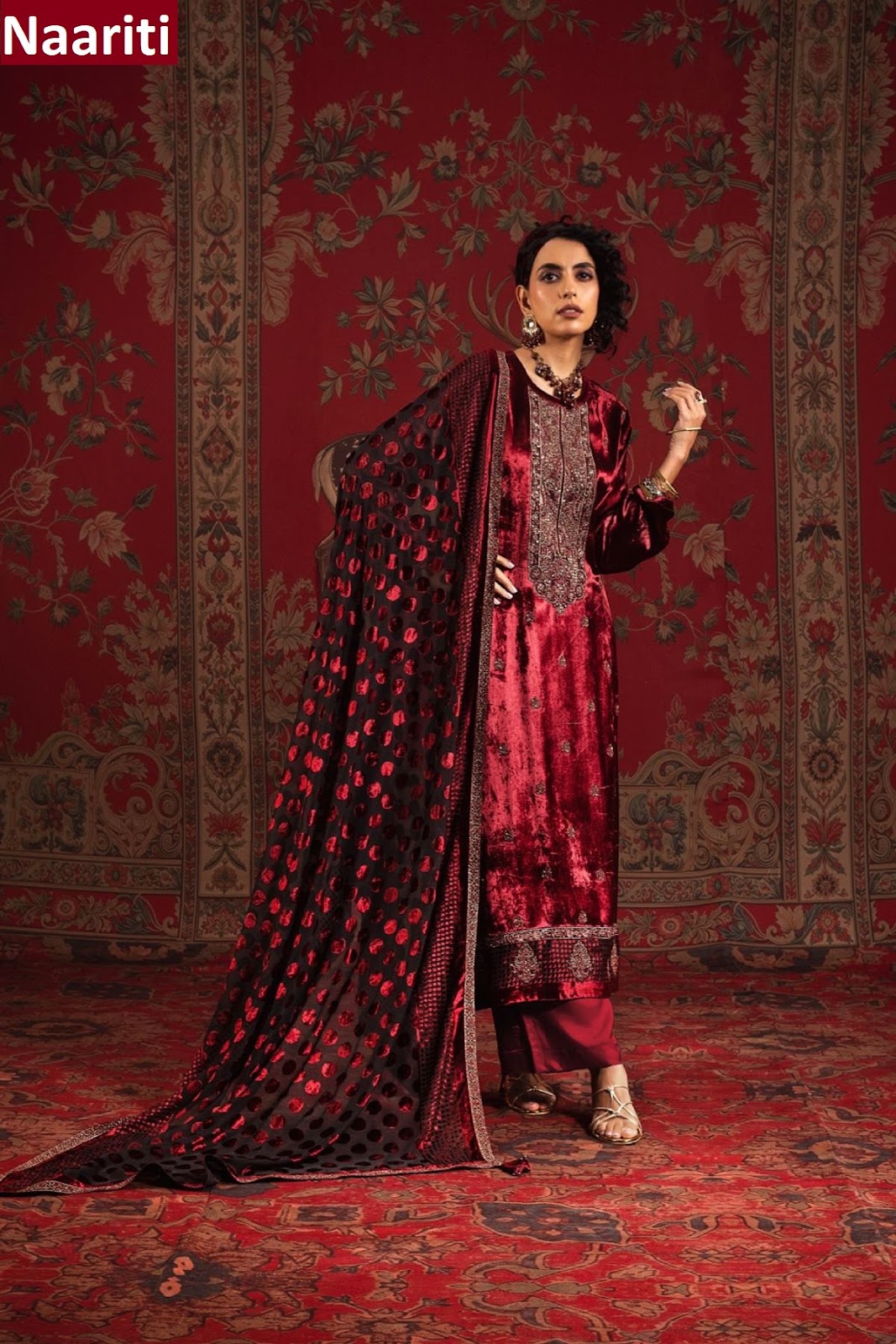 Aron Naariti Velvet Suits Wholesale Price