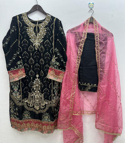 B 142 Q To T Bilqis Fox Georgette Pakistani Readymade Suits Manufacturer Ahmedabad