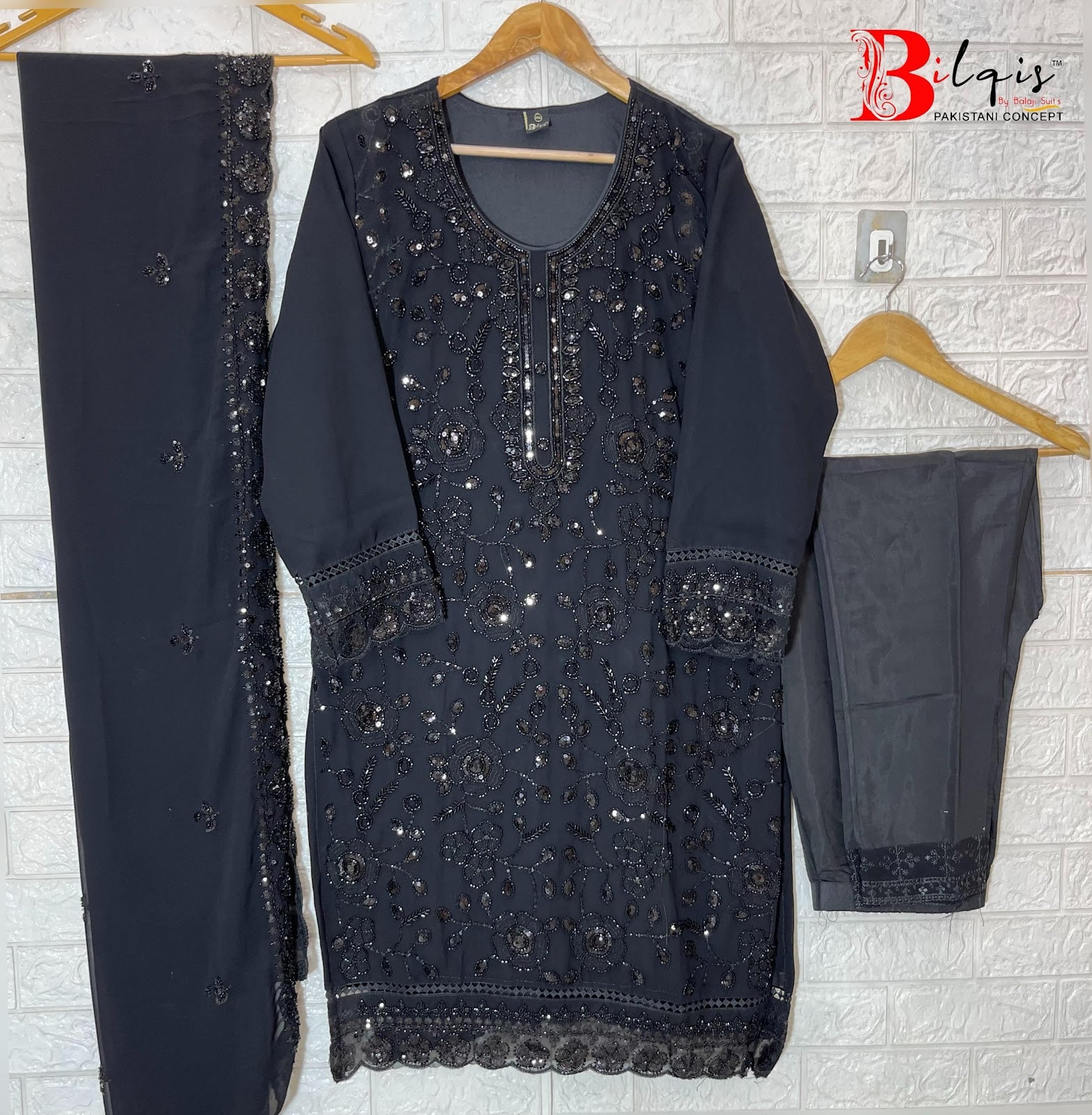 B 160 Gh Bilqis Fox Georgette Pakistani Readymade Suits Supplier Ahmedabad