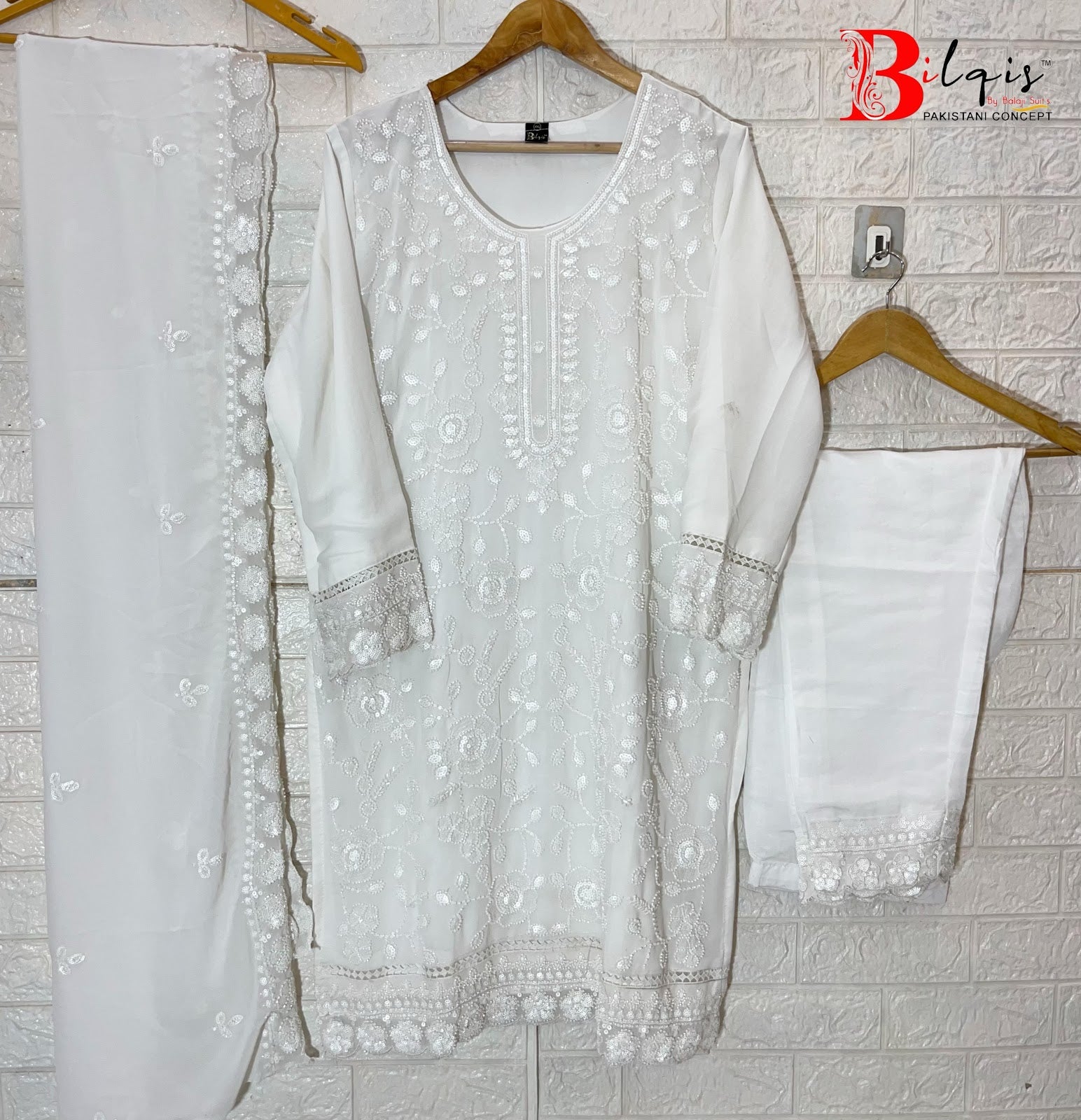 B 160 Gh Bilqis Fox Georgette Pakistani Readymade Suits Supplier Ahmedabad