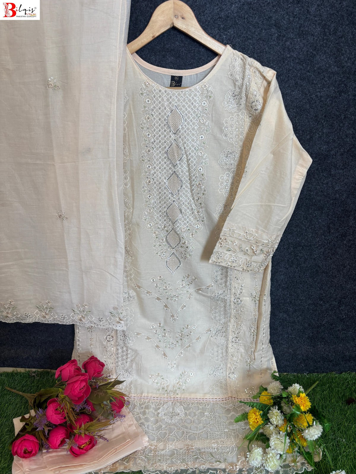 B 180 Bilqis Lawn Cotton Pakistani Readymade Suits Exporter India