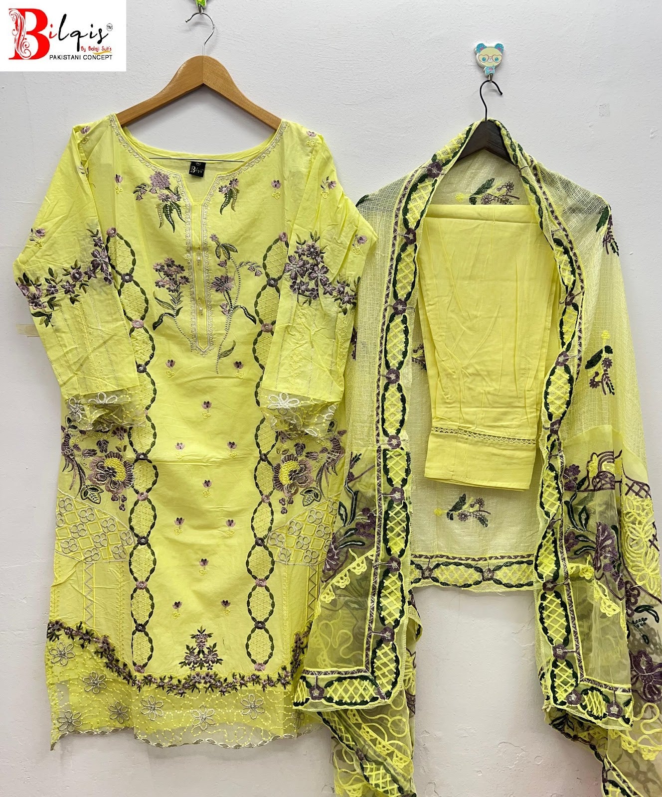 B 194 Abcd Bilqis Lawn Cotton Pakistani Readymade Suits Manufacturer