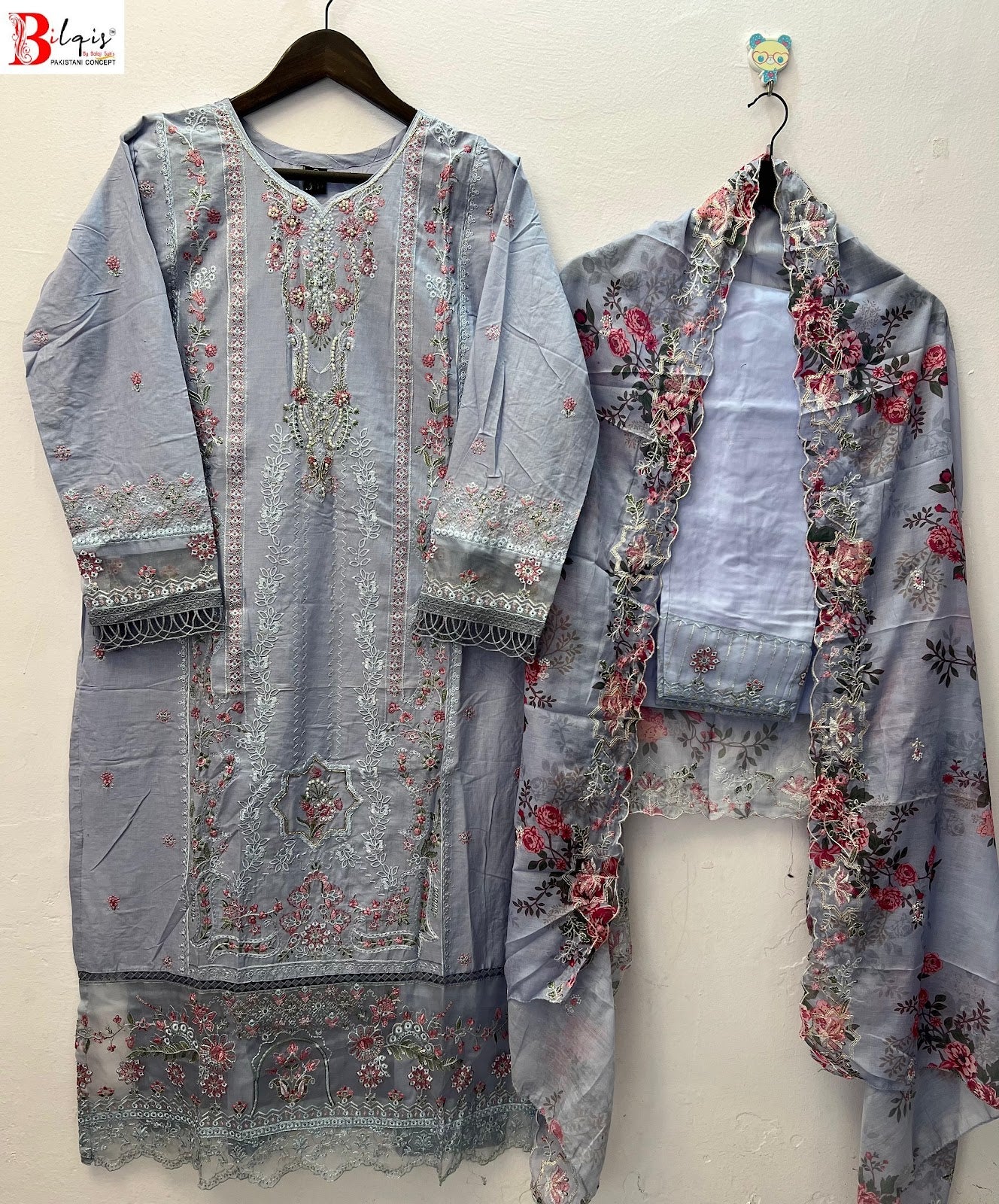 B 205 Bilqis Lawn Cotton Pakistani Readymade Suits Manufacturer India