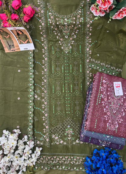 B 221 A To D Bilqis Pakistani Salwar Suits Wholesale Price