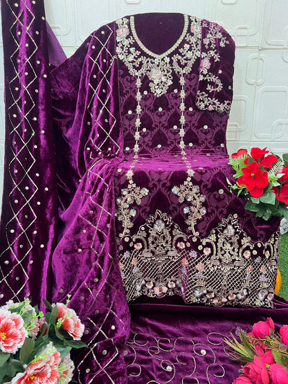 B 233 Bilqis Velvet Suits Wholesale Price