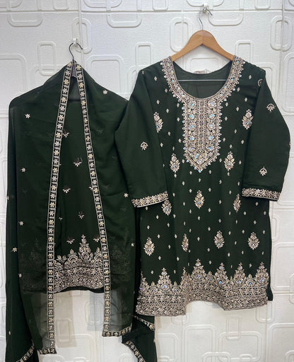 B 248 Bilqis Fox Georgette Pakistani Readymade Suits Wholesaler Gujarat