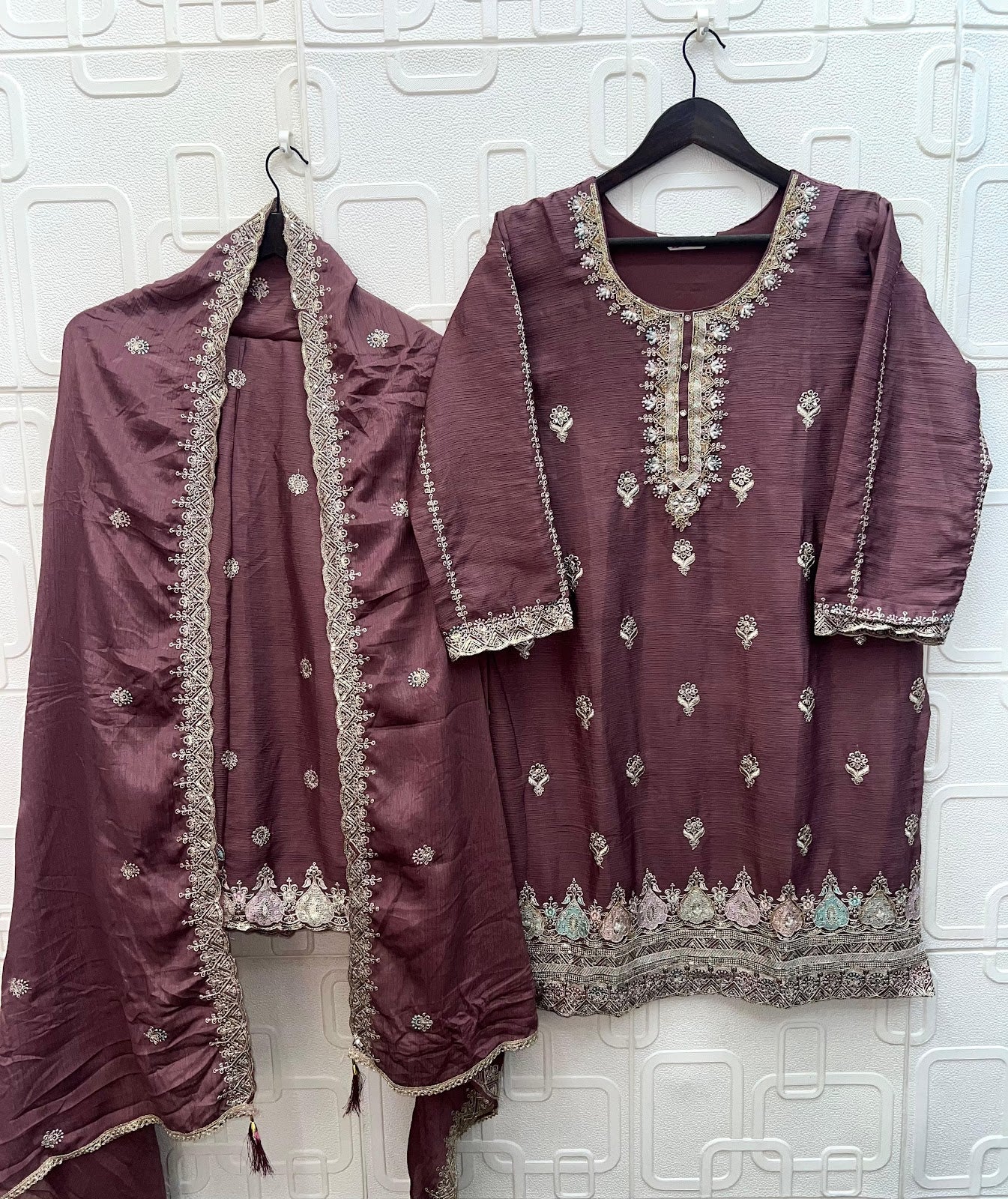 B 249 Bilqis Chinon Pakistani Readymade Suits Wholesale Price