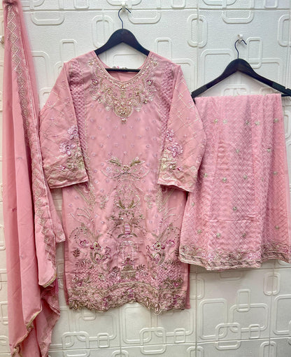 B 250 Bilqis Fox Georgette Pakistani Readymade Suits Manufacturer