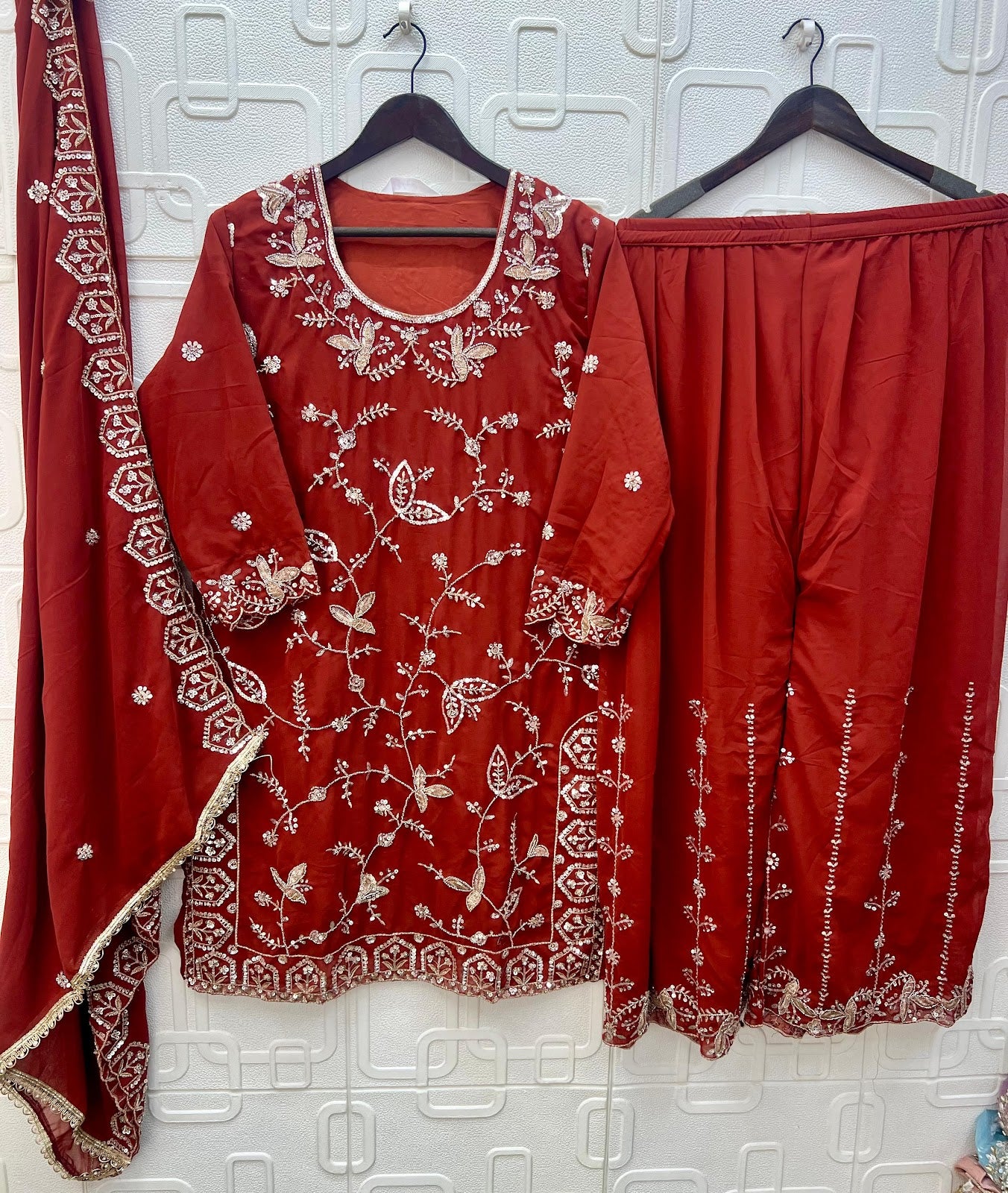 B 259 Bilqis Fox Georgette Pakistani Readymade Suits Wholesale Price