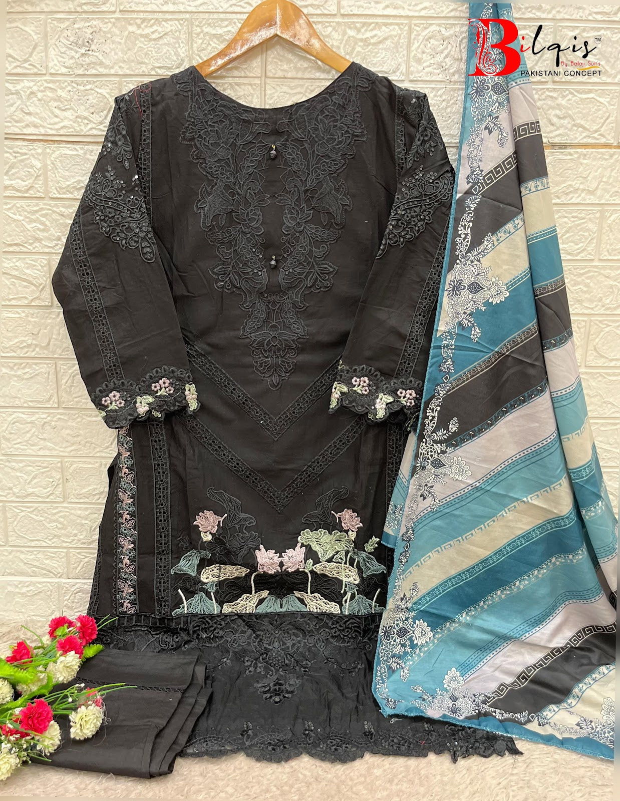 B 80 Bilqis Lawn Cotton Pakistani Readymade Suits Manufacturer Ahmedabad
