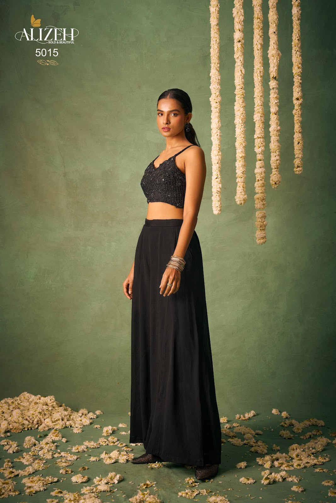 Baahar 5014-5015 Alizeh Chinon Indo Western Pair Supplier India