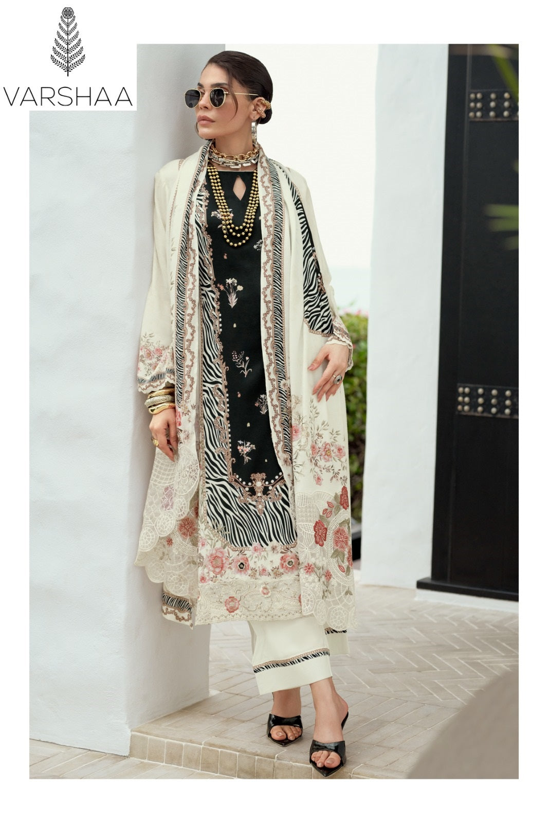 Beautiful People Varshaa Viscose Muslin Pakistani Patch Work Suits Exporter Gujarat