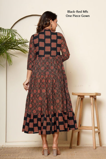 Black-Red Mfs Cotton One Piece Gown Exporter Gujarat