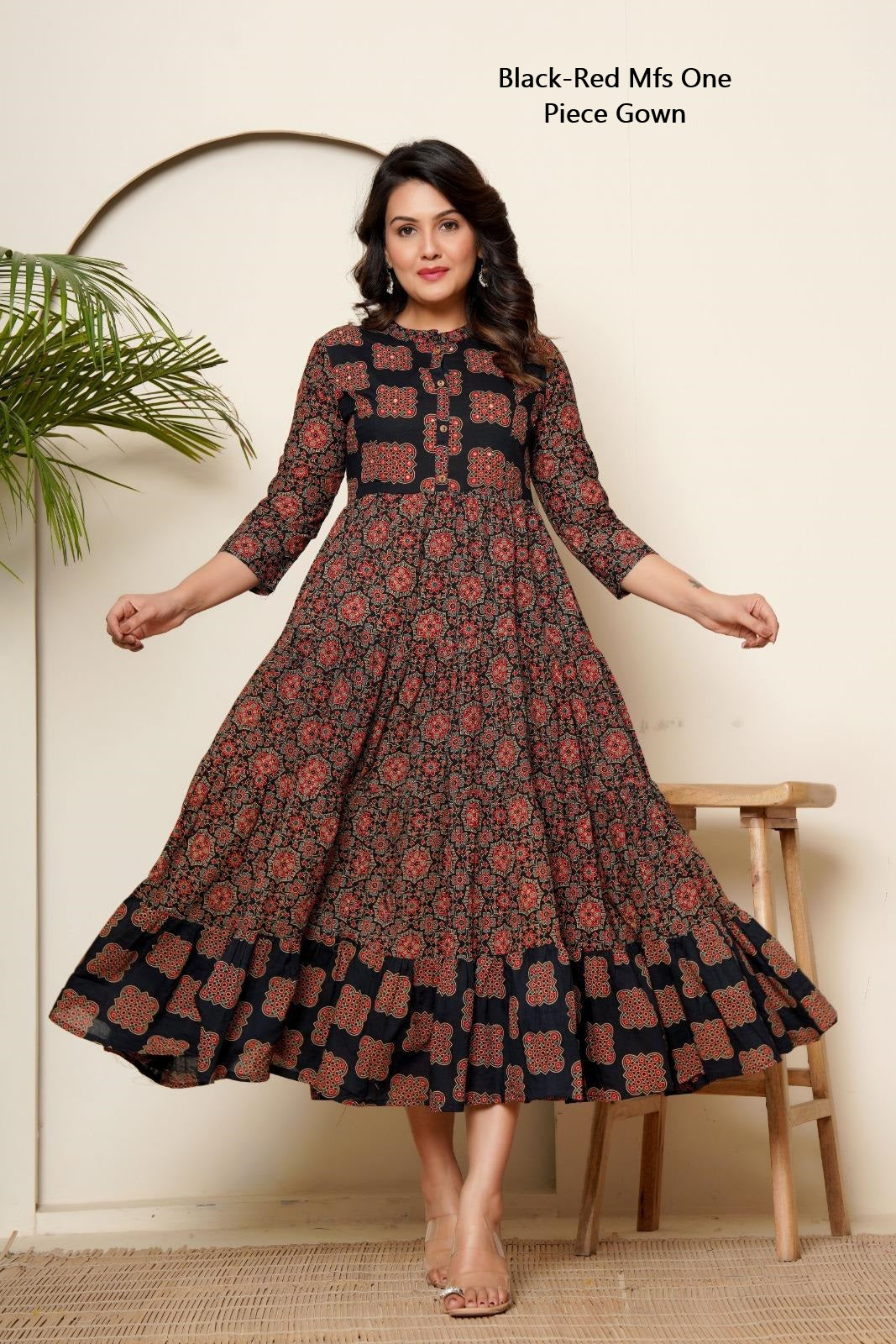 Black-Red Mfs Cotton One Piece Gown Exporter Gujarat