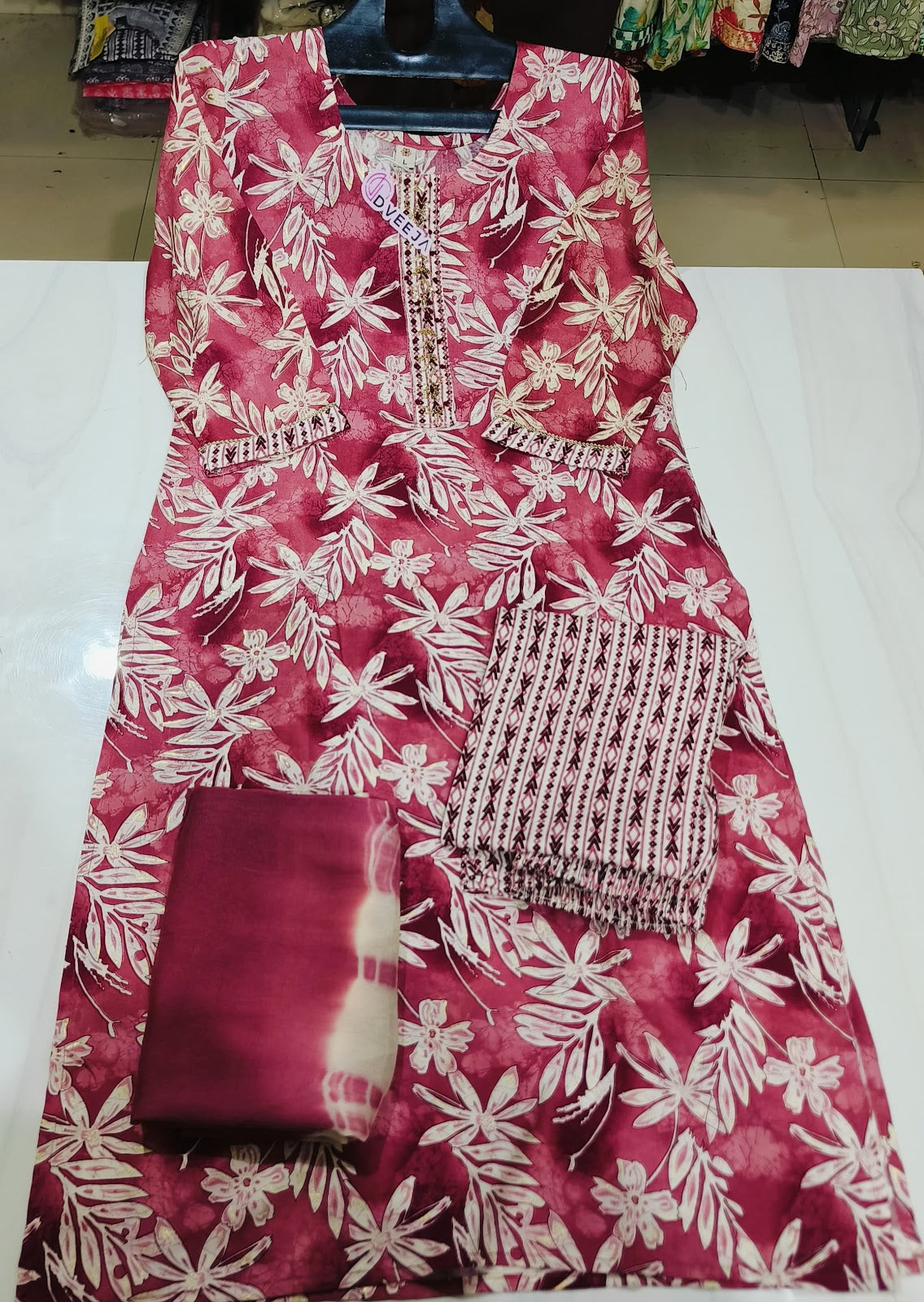 Blossom New Series Dveeja Fashion Rayon Foil Readymade Pant Style Suits Wholesaler