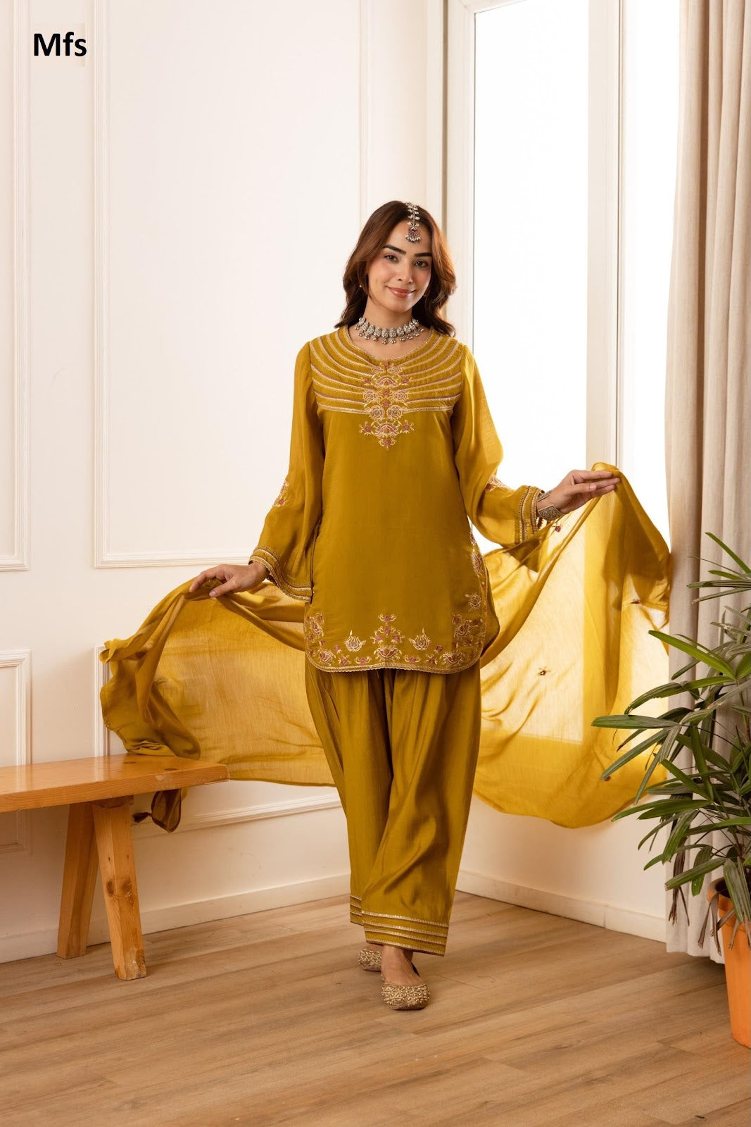 Chanderi 211026 Mfs Mul Readymade Suits Exporter India