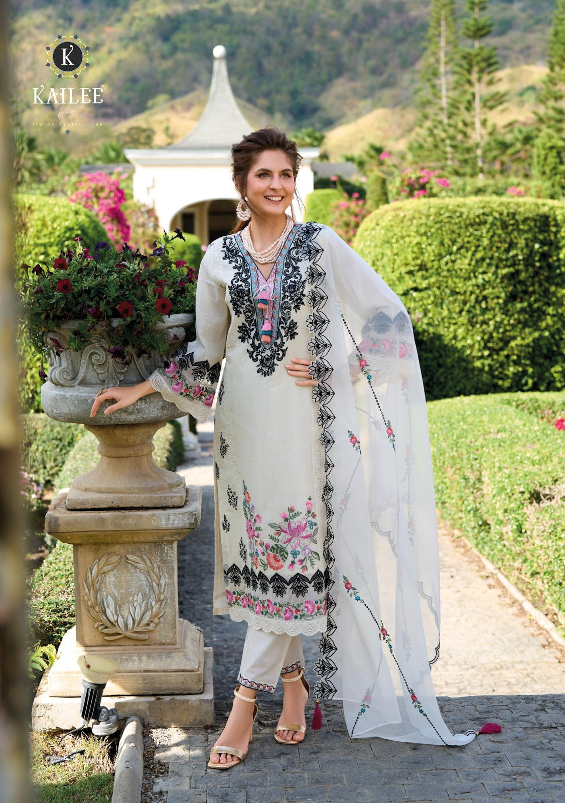 Cressa Black And White Kailee Fashion Cotton Afghani Readymade Suit Exporter India