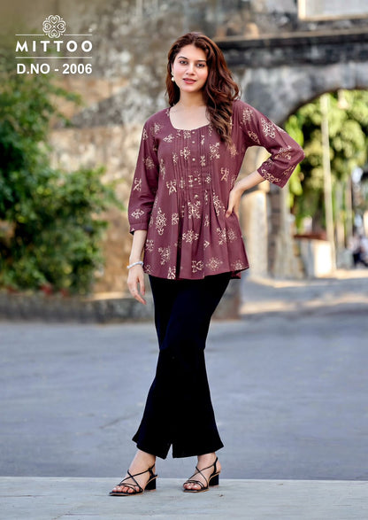Crispy Mittoo Rayon Fancy Tops Wholesaler