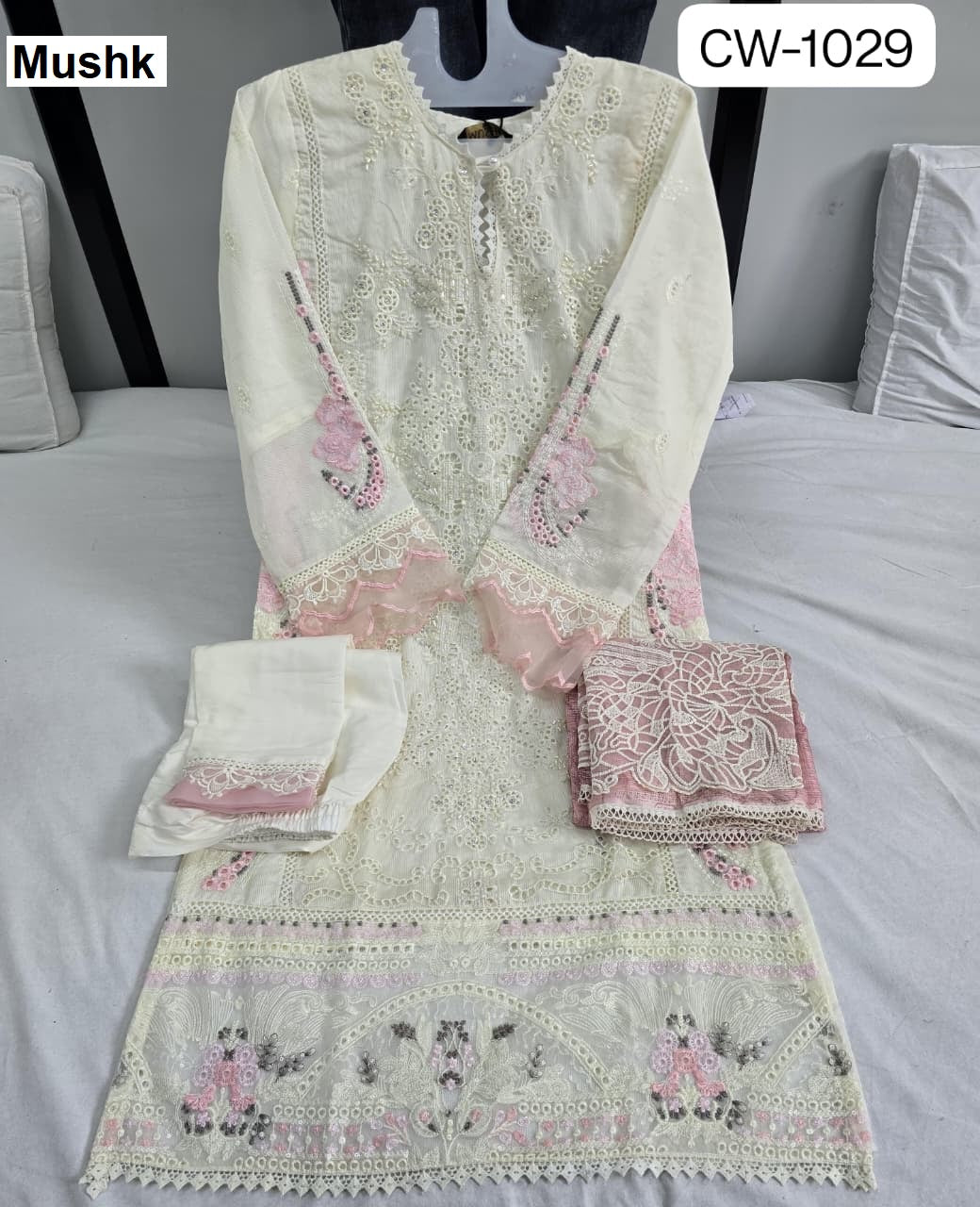 Cw 1029 Mushk Pakistani Readymade Suits Exporter Gujarat