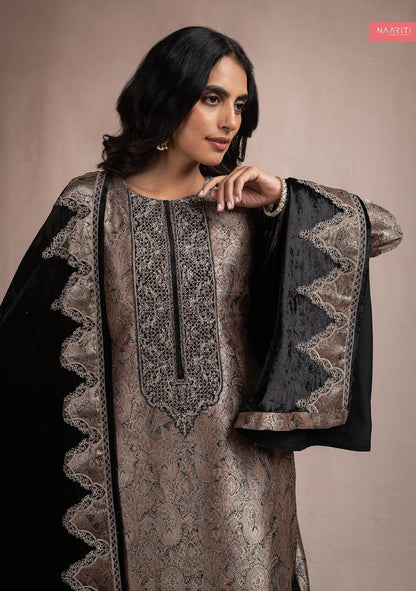 Delsa Naariti Velvet Suits Exporter Gujarat