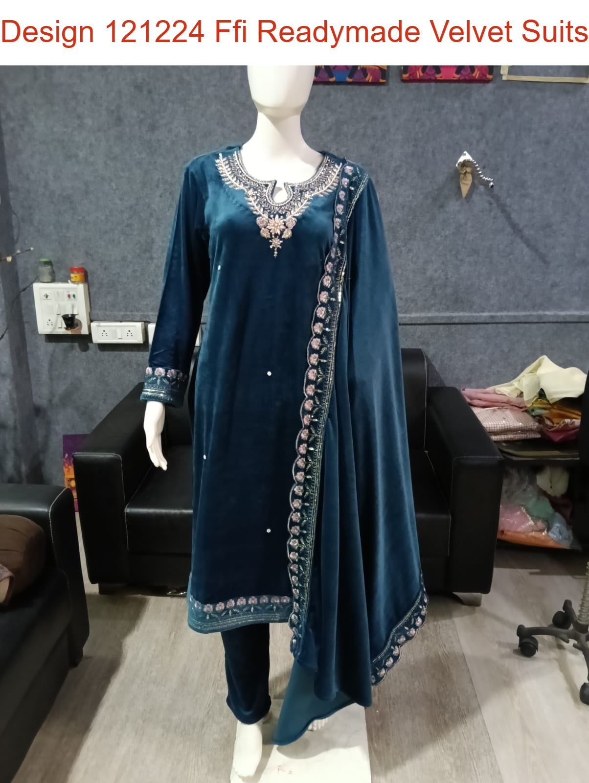 Design 121224 Ffi Readymade Velvet Suits Supplier India