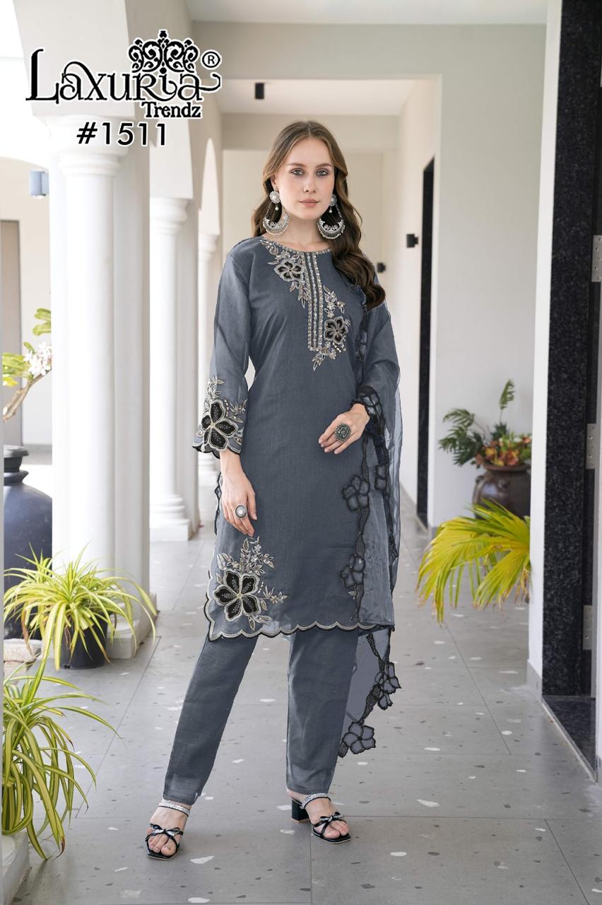 Design 1511 Laxuria Trendz Georgette Pakistani Readymade Suits Wholesale Rate