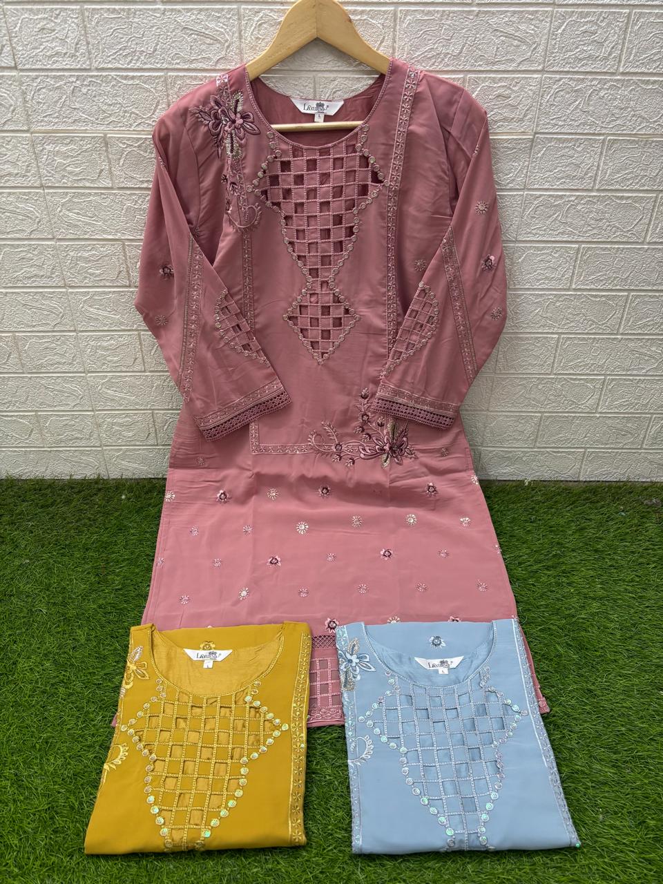 Design 1554 Laxuria Trendz Fox Georgette Pakistani Readymade Suits Exporter