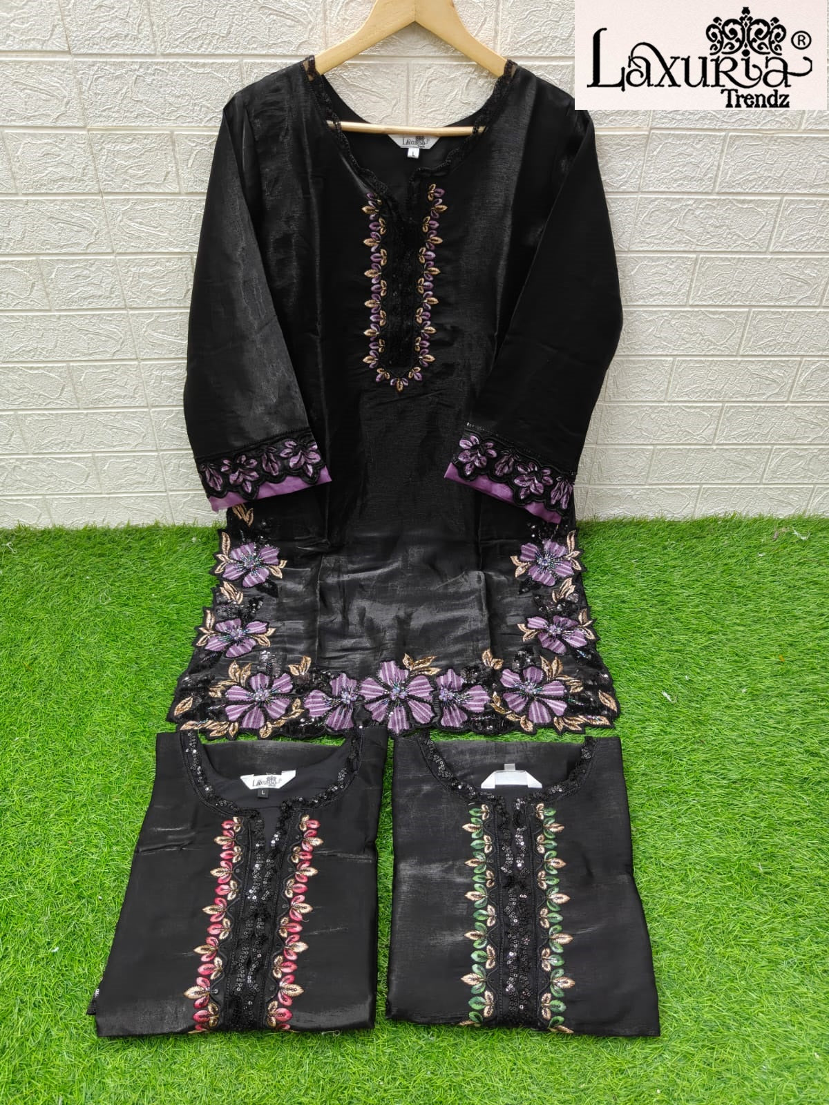 Design 1590 Laxuria Trendz Roman Glass Pakistani Readymade Suits Supplier Gujarat