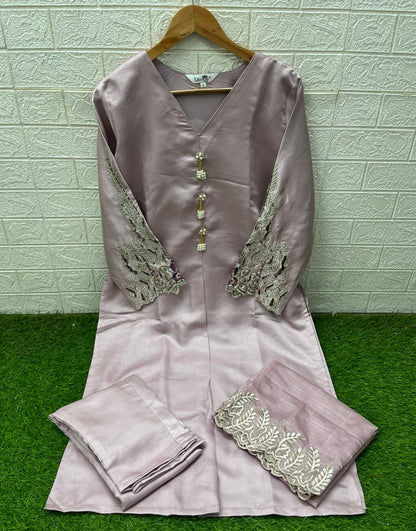 Design 1592 Laxuria Trendz Satin Pakistani Readymade Suits Wholesale