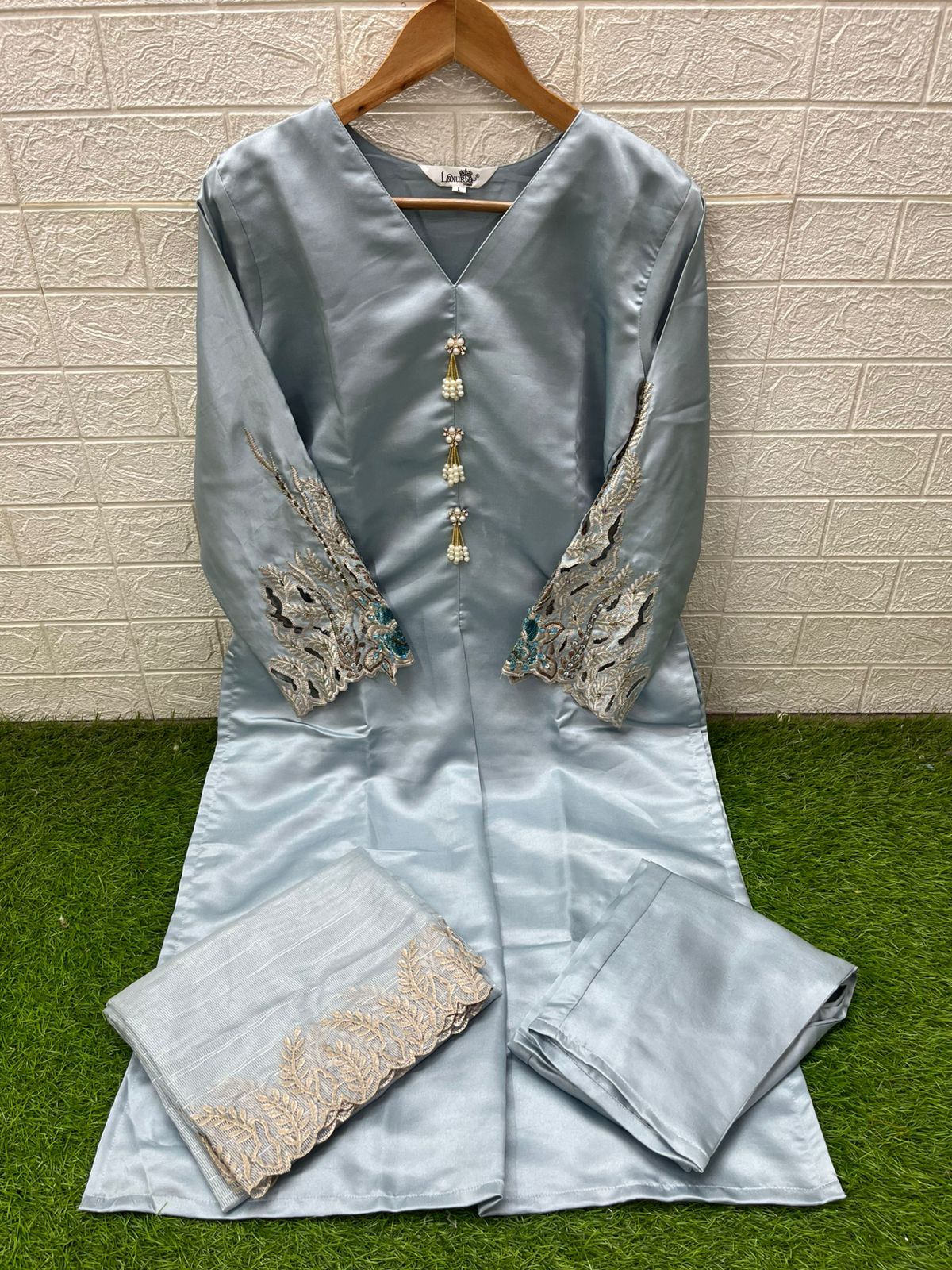 Design 1592 Laxuria Trendz Satin Pakistani Readymade Suits Wholesale