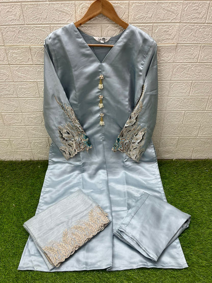 Design 1592 Laxuria Trendz Satin Pakistani Readymade Suits Wholesale