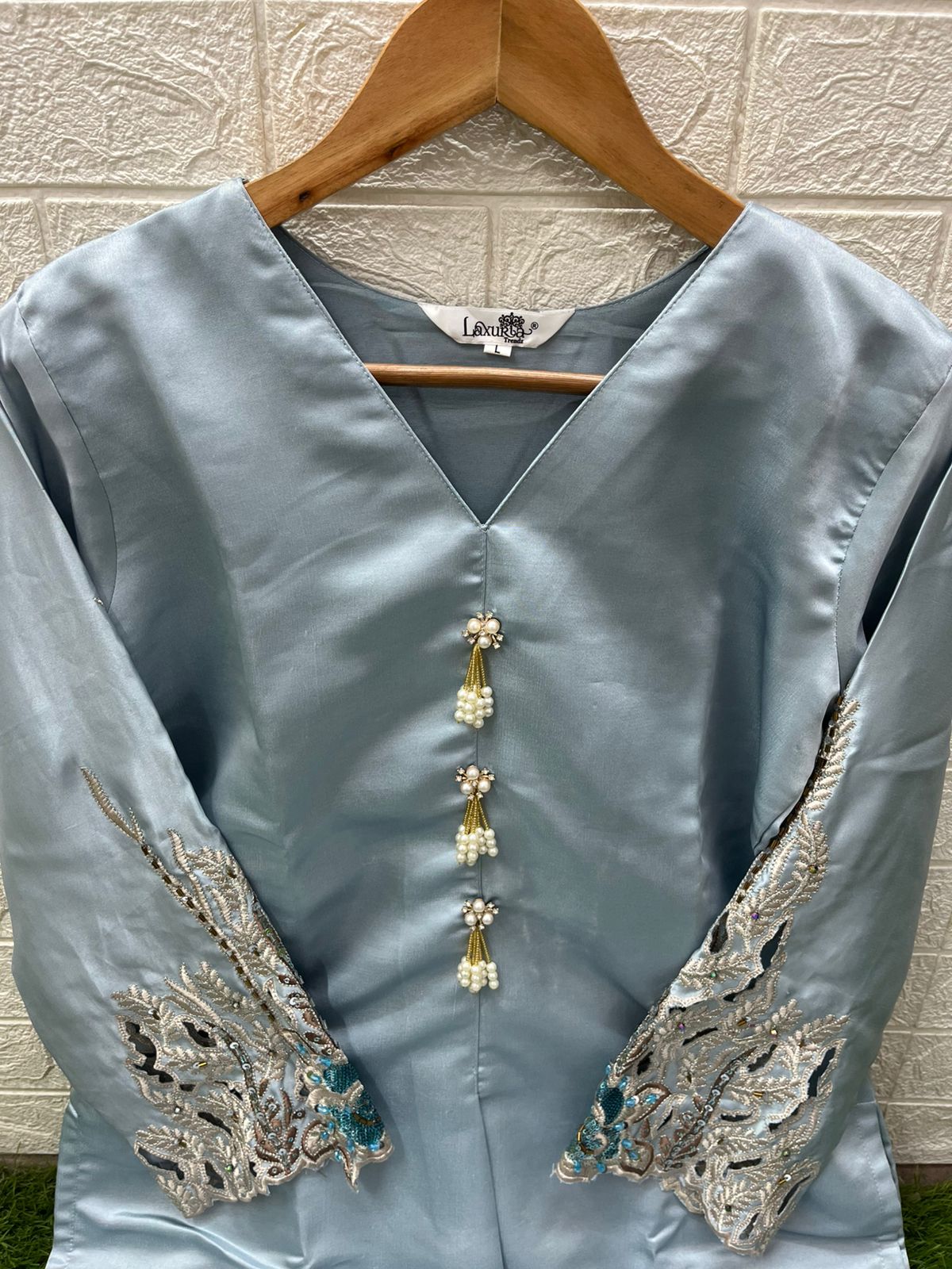 Design 1592 Laxuria Trendz Satin Pakistani Readymade Suits Wholesale