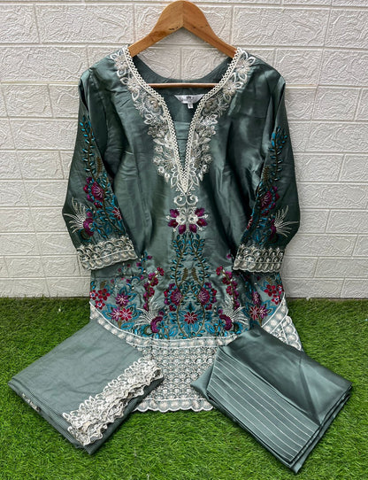 Design 1595 Laxuria Trendz Satin Pakistani Readymade Suits Wholesaler