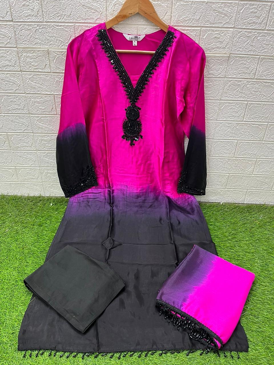 Design 1598 Laxuria Trendz Viscose Pakistani Readymade Suits Wholesaler India