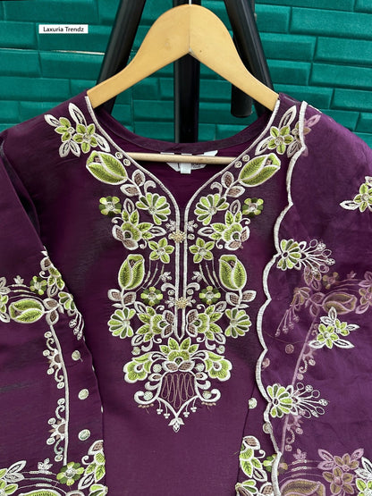 Design 1603 Laxuria Trendz Roman Pakistani Readymade Suits Wholesale Price