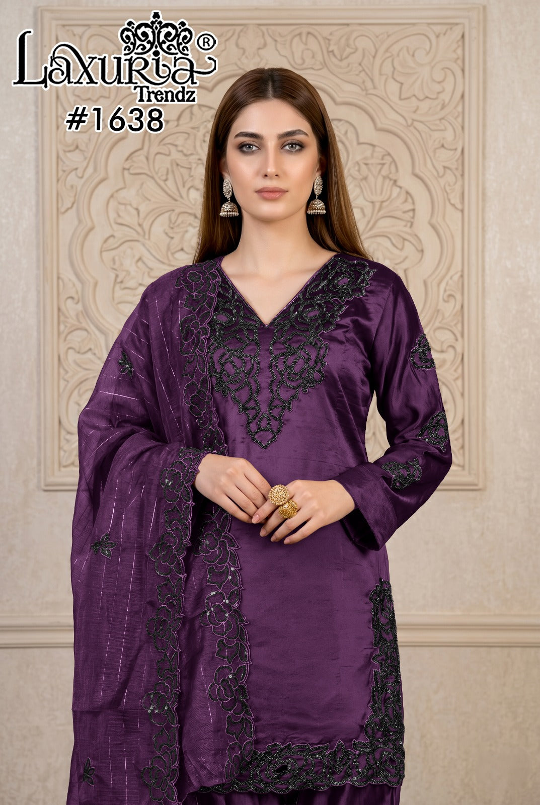 Design 1638 Laxuria Trendz Rangila Pakistani Readymade Suits Wholesale Rate
