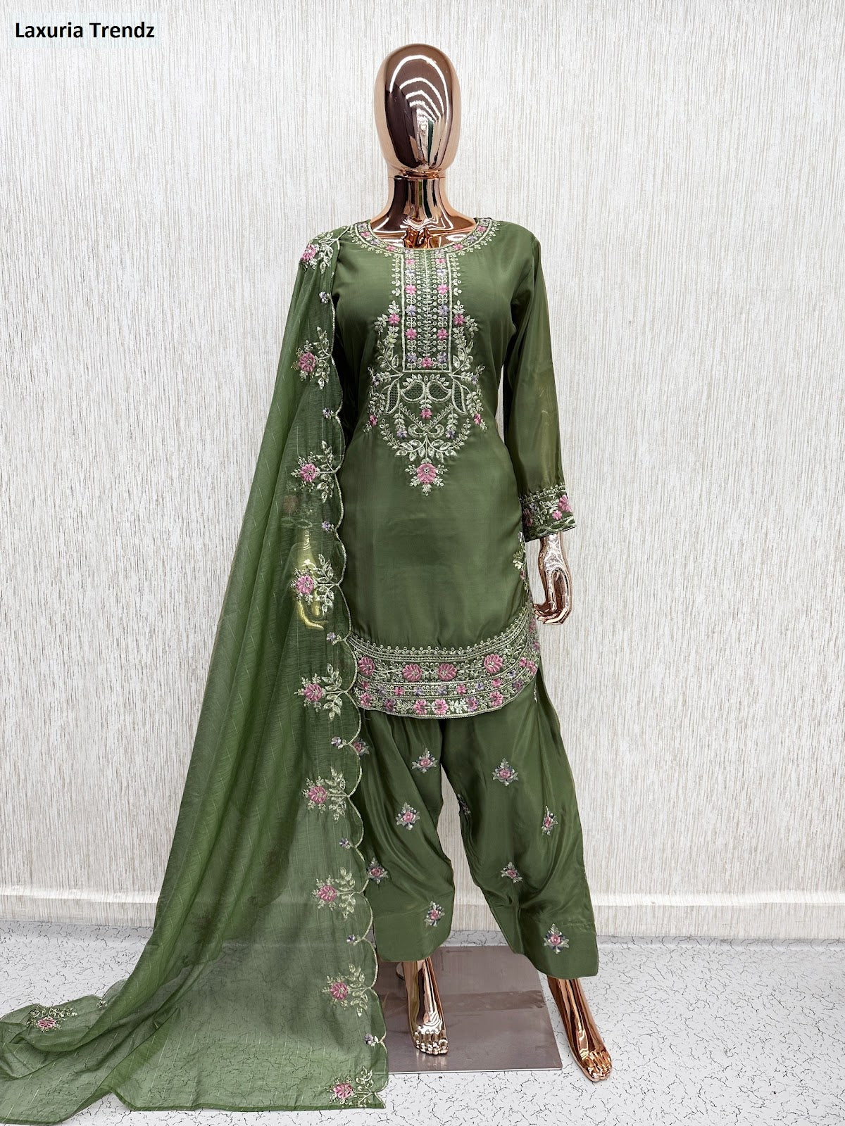 Design 1645 Laxuria Trendz Silk Pakistani Readymade Suits Supplier India