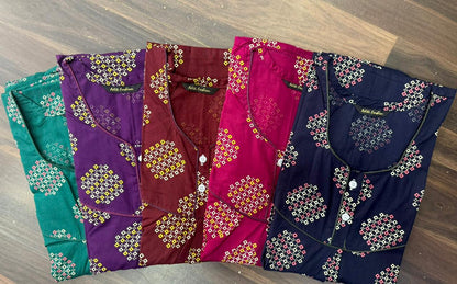Design 1 Adit Rajwadi Night Gowns Wholesaler India