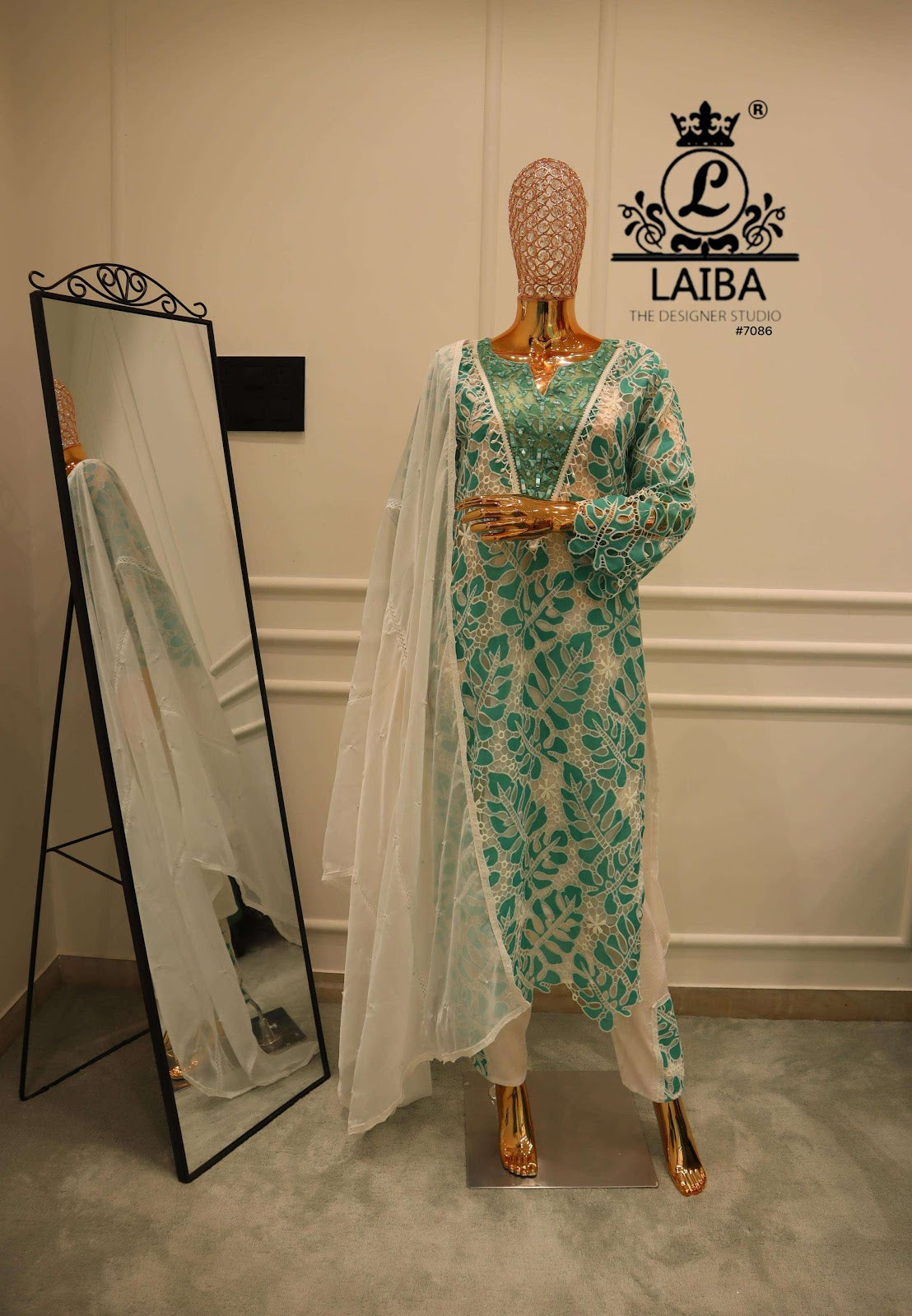 Design 7086 Laiba Imported Pakistani Readymade Suits Wholesale Price