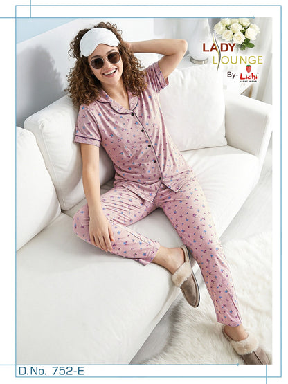 Design 752 Lichi Hosiery Collar Night Suits Manufacturer