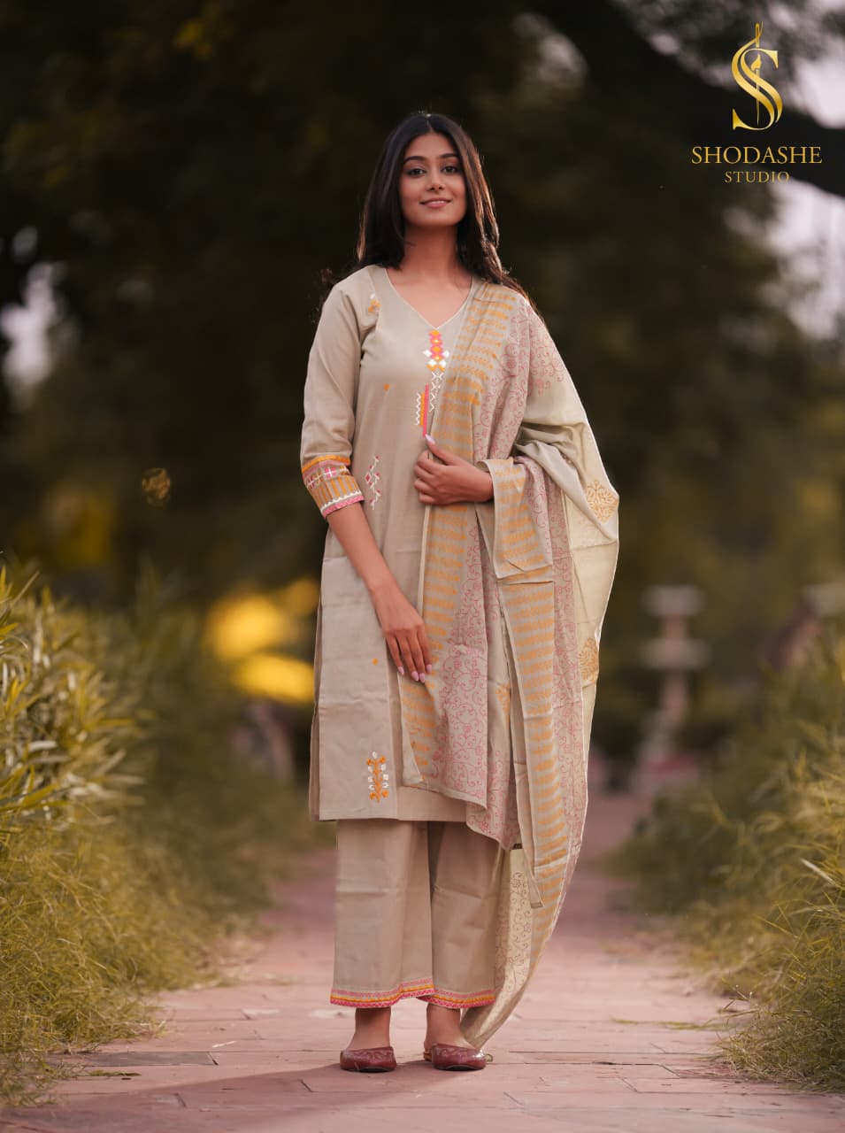 Devki Shodashe Studio Premium Linen Readymade Pant Style Suits Wholesale Price