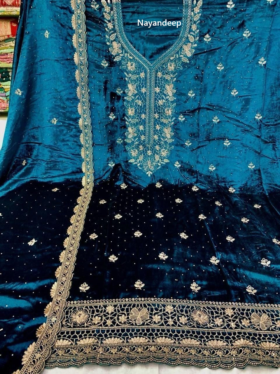 Dhrisha Nayandeep Viscose Velvet Suits Manufacturer