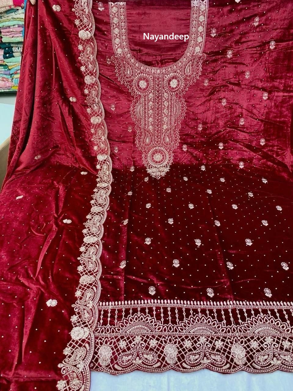 Dhrisha Nayandeep Viscose Velvet Suits Manufacturer