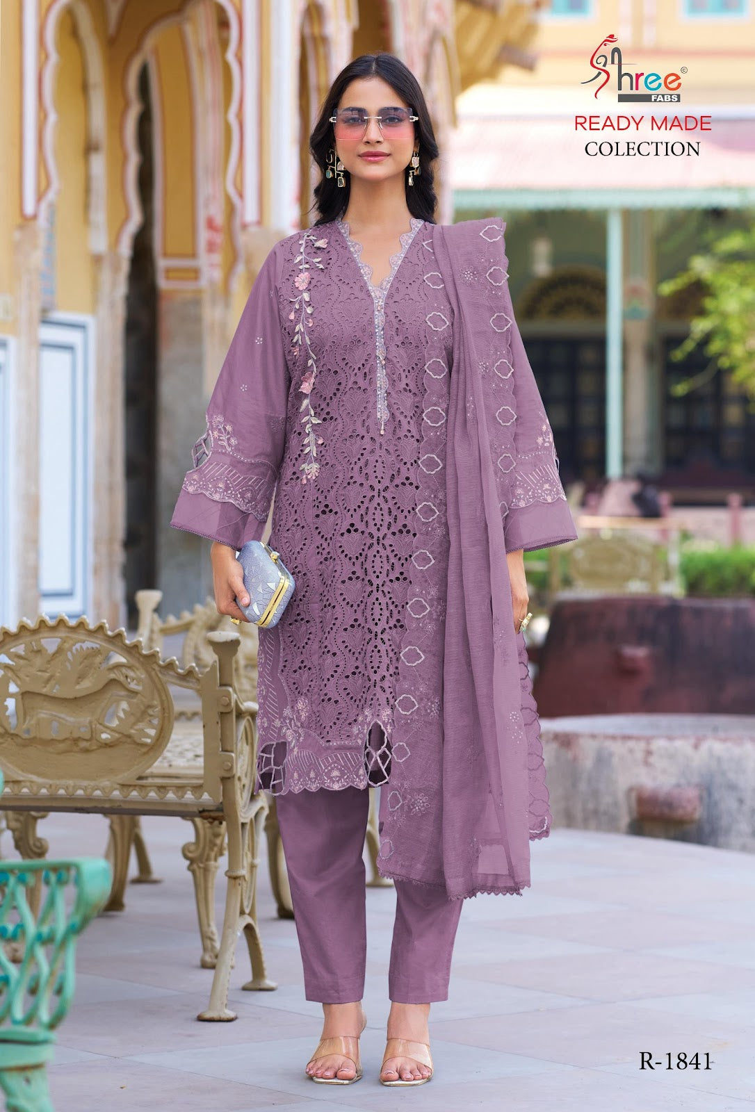Dn 1841 Shree Fabs Cotton Cambric Pakistani Readymade Suits Manufacturer India