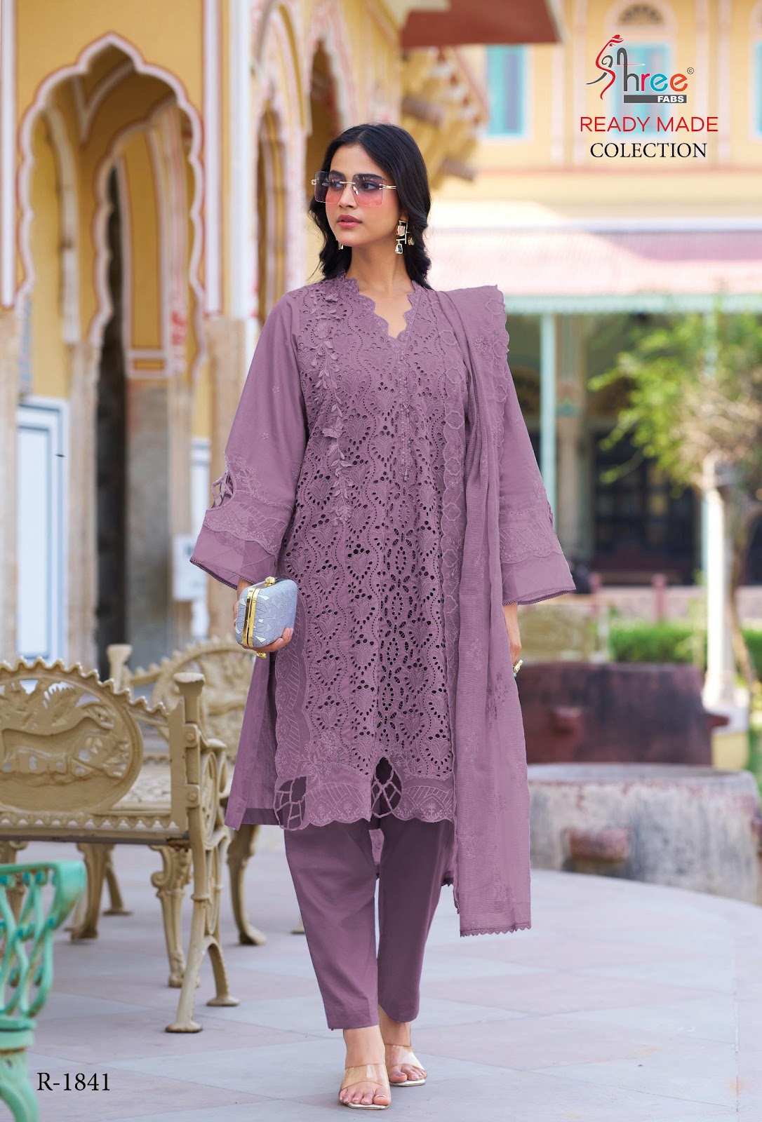 Dn 1841 Shree Fabs Cotton Cambric Pakistani Readymade Suits Manufacturer India