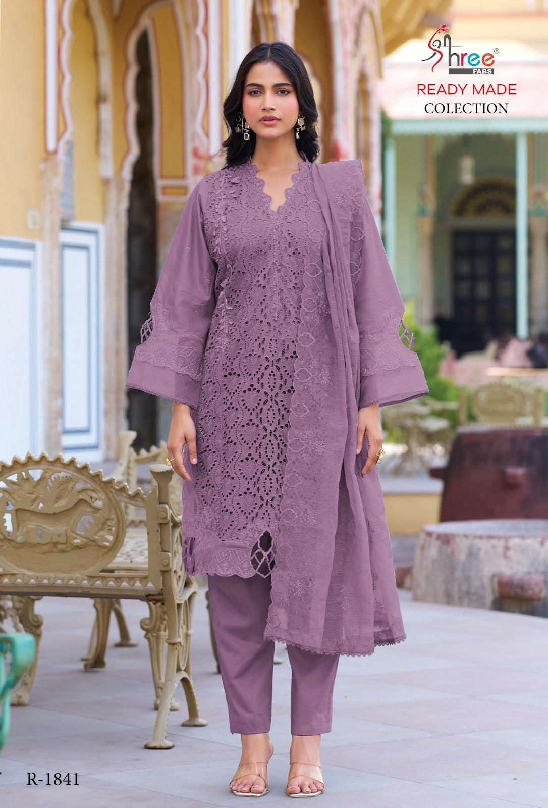 Dn 1841 Shree Fabs Cotton Cambric Pakistani Readymade Suits Manufacturer India